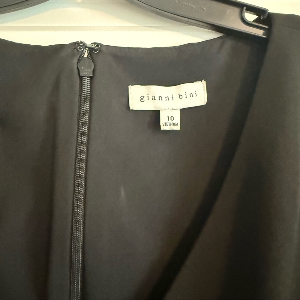 GIANNI BINI BLACK WRAP DRESS SIZE 10 - Picture 3 of 3